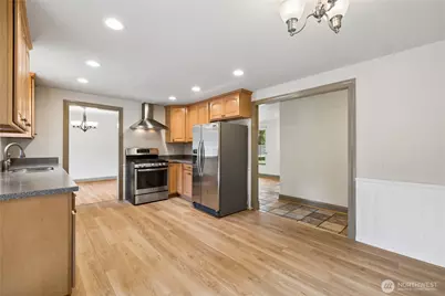 8912 229th Place SW #A, Edmonds, WA 98026 - Photo 13