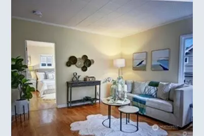 3115 Queen Anne Avenue N, Seattle, WA 98109 - Photo 5