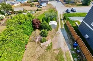3719 Commercial Ave, Anacortes, WA 98221 - Photo 15