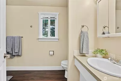 8003 NE 203rd St, Kenmore, WA 98028 - Photo 23