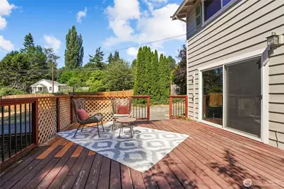 8003 NE 203rd St, Kenmore, WA 98028 - Photo 31