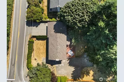 8003 NE 203rd St, Kenmore, WA 98028 - Photo 35