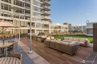 588 Bell St, Seattle, WA 98121 - Photo 23
