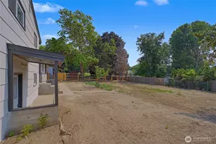 1238 SE 1st St, East Wenatchee, WA 98802 - Photo 33