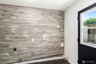 20820 W Jordan Rd, Burlington, WA 98233 - Photo 11