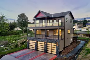 3706 W 3rd St, Anacortes, WA 98221 - Photo 5