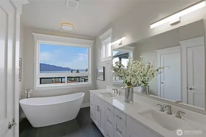 3706 W 3rd Street, Anacortes, WA 98221 - Photo 37