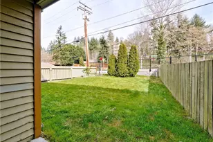 23421 16th Ave S, Des Moines, WA 98198 - Photo 7