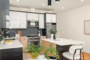 464 NE Maple Leaf Pl, Seattle, WA 98115 - Photo 9