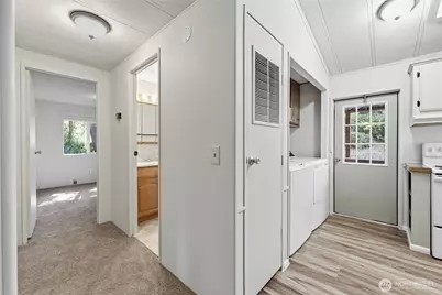 600 Lincoln Road NE #9, Poulsbo, WA 98370 - Photo 9