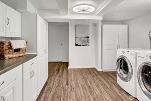 2541 10th Ave W, Seattle, WA 98119 - Photo 23