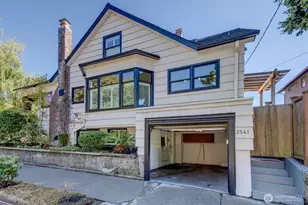 2541 10th Ave W, Seattle, WA 98119 - Photo 27
