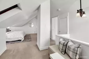 2541 10th Ave W, Seattle, WA 98119 - Photo 17