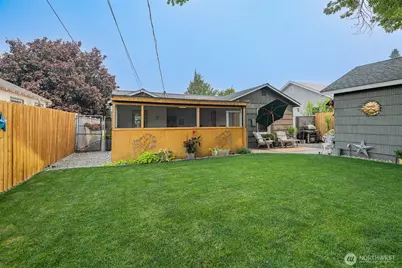 1012 Vassar Ave, Wenatchee, WA 98801 - Photo 5