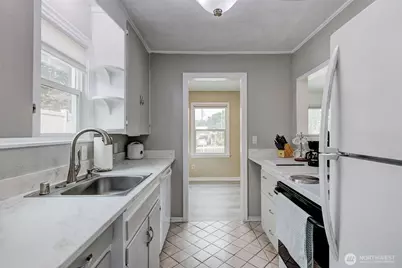 1012 Vassar Ave, Wenatchee, WA 98801 - Photo 9