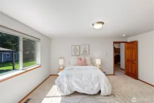 511 E Gills Cove Dr, Allyn, WA 98524 - Photo 13