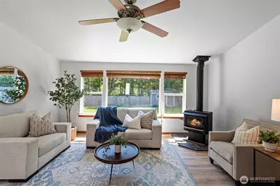511 E Gills Cove Drive, Allyn, WA 98524 - Photo 3