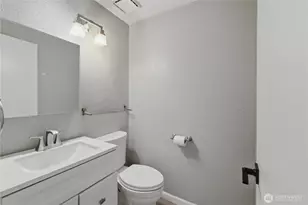 528 Seahawk St SE, Lacey, WA 98503 - Photo 11