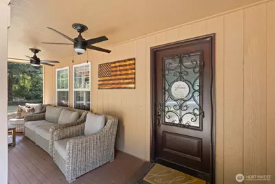 17827 Overlake Court SE, Yelm, WA 98597 - Photo 5