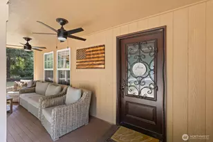 17827 Overlake Ct SE, Yelm, WA 98597 - Photo 5