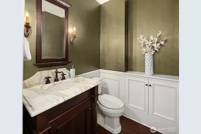 2212 77th Avenue SE, Mercer Island, WA 98040 - Photo 17