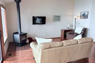 155 Lake Cortez Ln, Malaga, WA 98828 - Photo 7