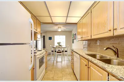 5565 E Evergreen Boulevard #3210, Vancouver, WA 98661 - Photo 7