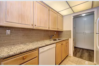 5565 E Evergreen Boulevard #3210, Vancouver, WA 98661 - Photo 9