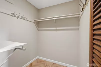 242 W Lake Sammamish Parkway SE, Bellevue, WA 98008 - Photo 21