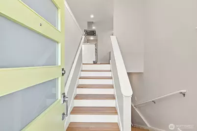 4511 Cascadia Avenue S, Seattle, WA 98118 - Photo 3