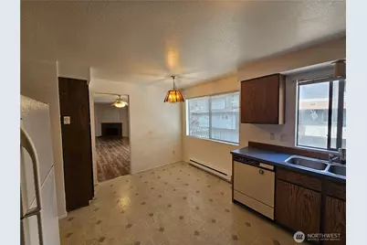 5025 81st Place SW #2, Mukilteo, WA 98275 - Photo 7