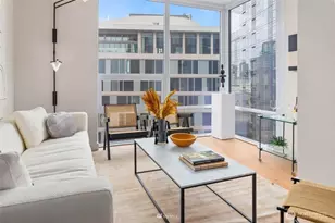 121 Stewart St, Seattle, WA 98101 - Photo 3
