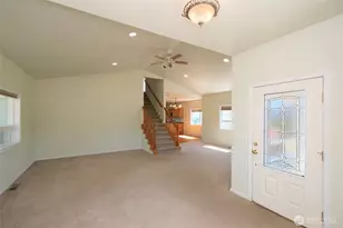 1031 W 14th St, Port Angeles, WA 98363 - Photo 5