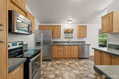 361 N Rainbow Way W, Hoodsport, WA 98548 - Photo 11