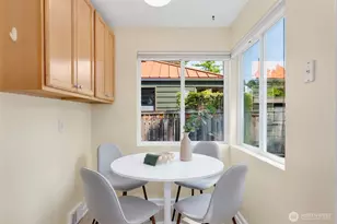 1717 N 82nd St, Seattle, WA 98103 - Photo 11