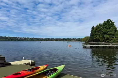 1717 N 82nd Street, Seattle, WA 98103 - Photo 33