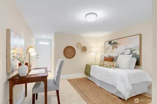 1717 N 82nd St, Seattle, WA 98103 - Photo 23