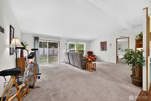 12302 155th St Ct E, Puyallup, WA 98374 - Photo 5