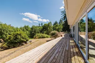 1225 NE Hoffs Dr, Poulsbo, WA 98370 - Photo 37