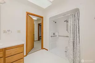 1225 NE Hoffs Dr, Poulsbo, WA 98370 - Photo 19