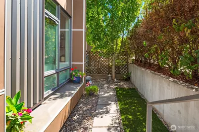 1754 Valentine Place S, Seattle, WA 98144 - Photo 25