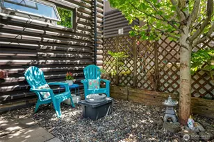 1754 Valentine Pl S, Seattle, WA 98144 - Photo 27