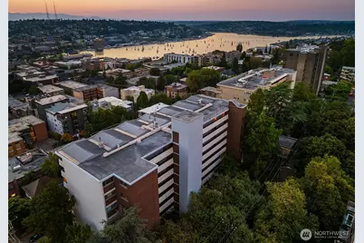 505 Belmont Avenue E #1101, Seattle, WA 98102 - Photo 35