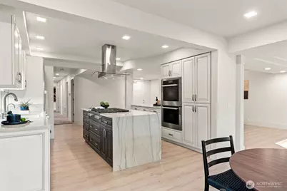 101 99th Avenue NE #101, Bellevue, WA 98004 - Photo 5