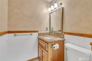 17664 SE 303rd St, Kent, WA 98042 - Photo 17
