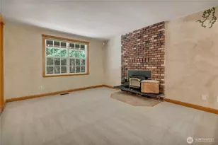 17664 SE 303rd St, Kent, WA 98042 - Photo 7