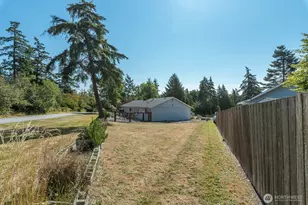 62 Kulshan Cir, La Conner, WA 98257 - Photo 33
