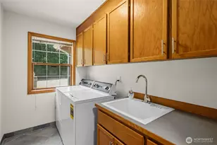 25315 240th Ct SE, Maple Valley, WA 98038 - Photo 29