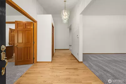 25315 240th Court SE, Maple Valley, WA 98038 - Photo 3