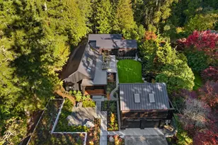 10147 NE Roberts Rd, Bainbridge Island, WA 98110 - Photo 37